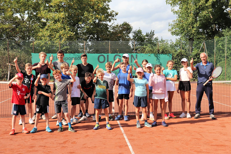 Jugendturneir im TC Neuss-Weckhoven e.V. Jugendturneir im TC Neuss-Weckhoven e.V.