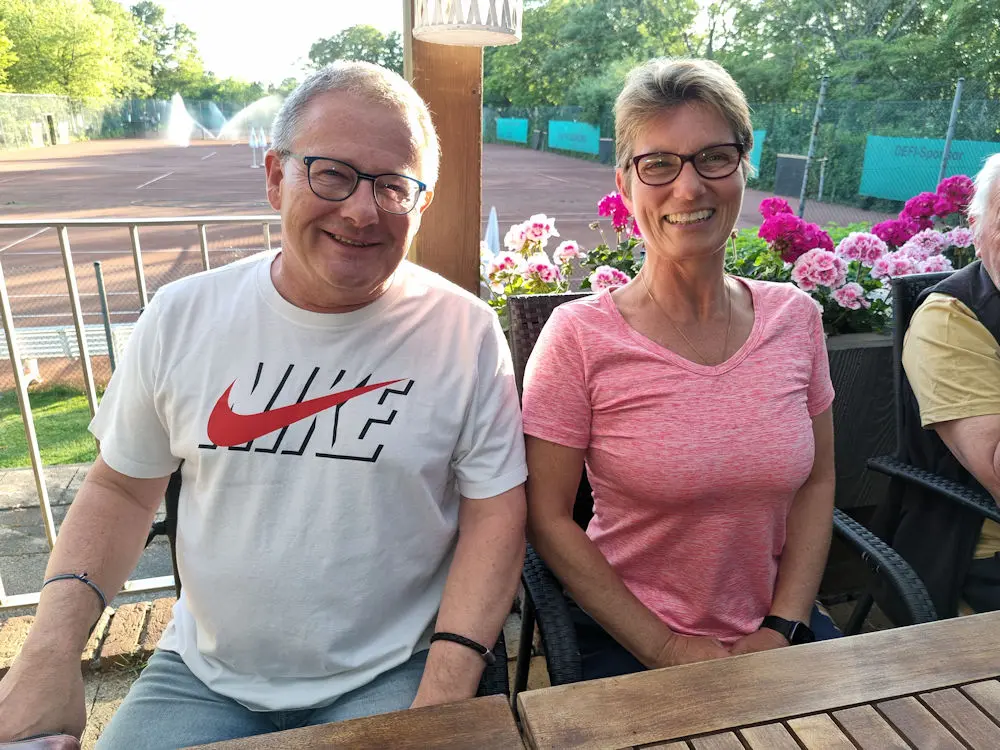 Kreis-Breitensportwart André Franke (l) und TCW-Sport- und Jugendwartin Grit Andersen Kreis-Breitensportwart André Franke (l) und TCW-Sport- und Jugendwartin Grit Andersen