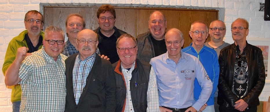Finalteilnehmer Skat-/Doppelkopf-Race 29. März 2019 im TC Neuss-Weckhoven e.V. Finalteilnehmer Skat-/Doppelkopf-Race 29. März 2019 im TC Neuss-Weckhoven e.V.